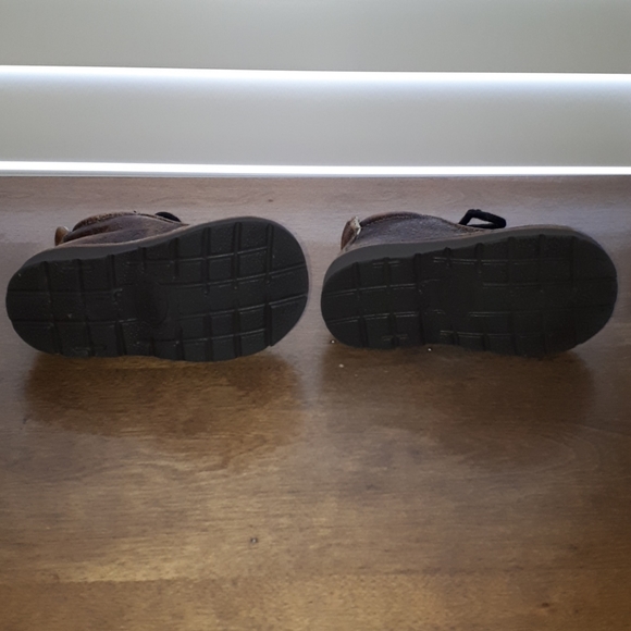 Chicco Leather Ankle Toddler Boots - Picture 7 of 9